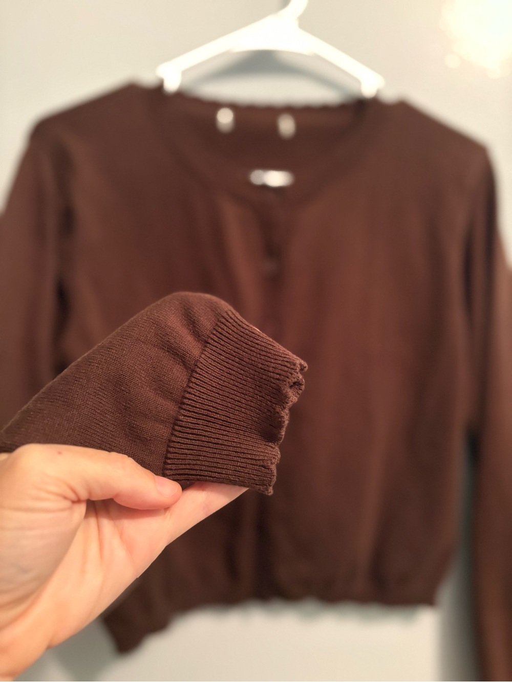 Chocolate Brown Cropped Button-Front Cardigan Scalloped Hem Women’s Size Small - Picture 8 of 8